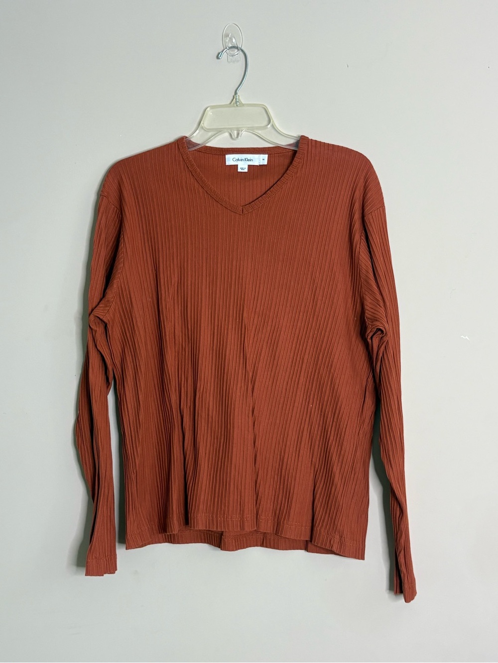 Calvin Klein Men's Rust Orange Ribbed V-Neck Sweater